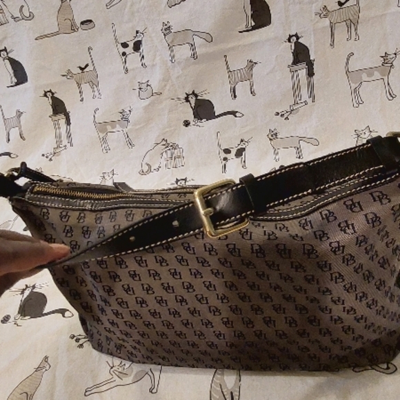 Dooney & Bourke Brown Monogram Bag - Picture 9 of 14